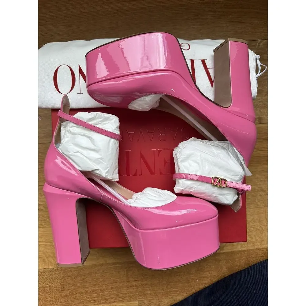 nwob Valentino Tan-Go Barbie Pink Patent Leather Platform Pumps size IT 38 US 8